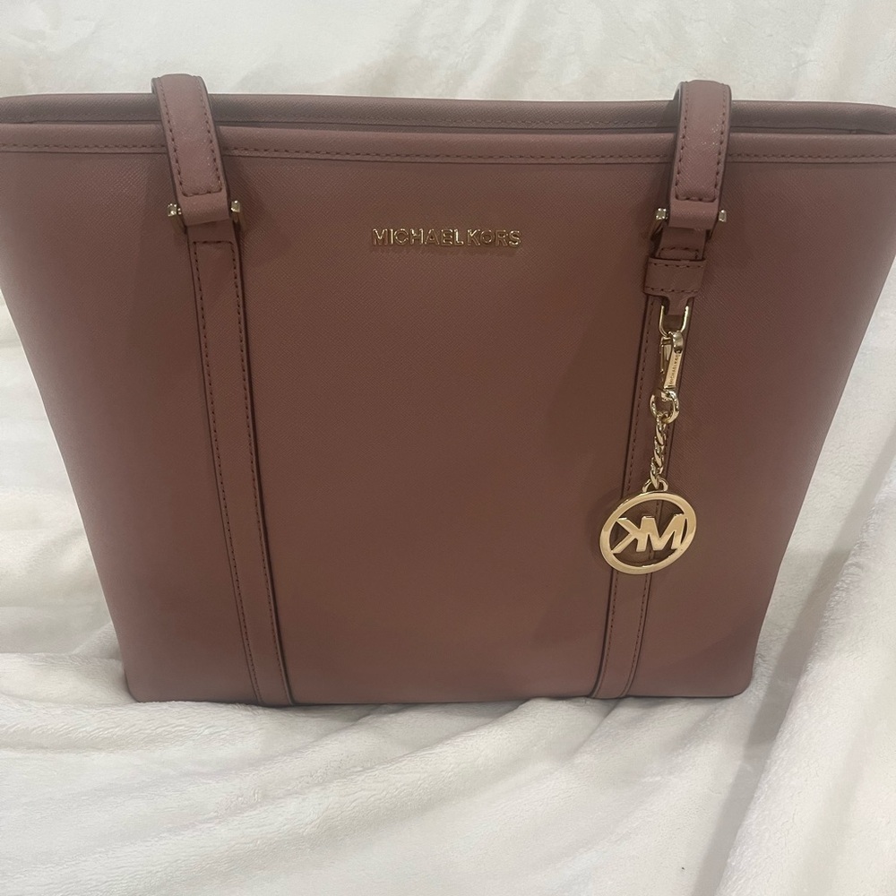 Michael Kors Tote- Used